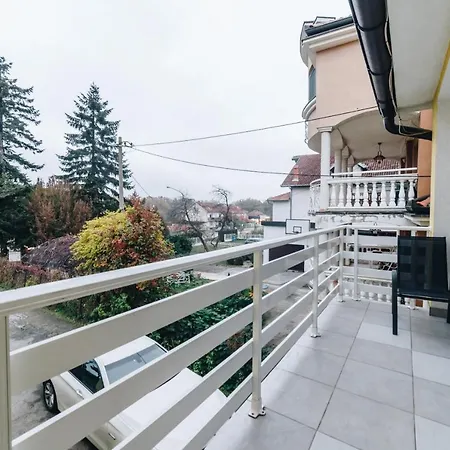 Garni Radovic Hotel