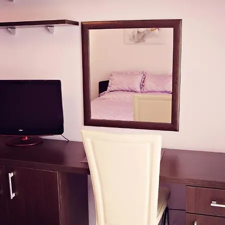 Garni Radovic Hotel 3*