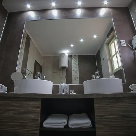 Hotel Garni Radovic 3*