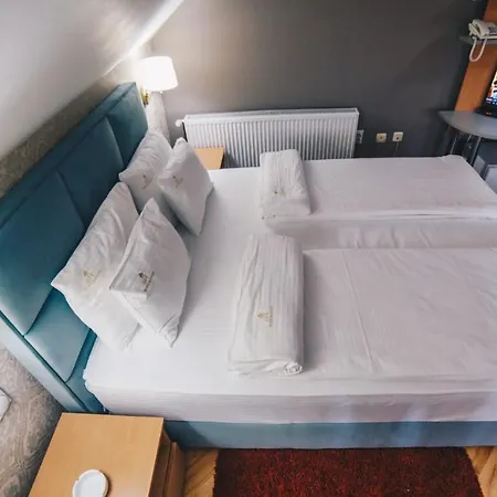 Garni Radovic 3* Kragujevac