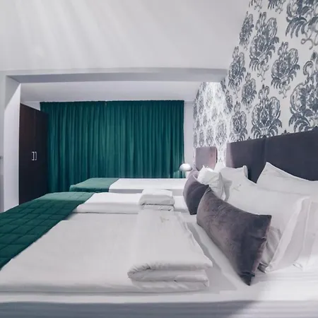 Garni Radovic Hotel